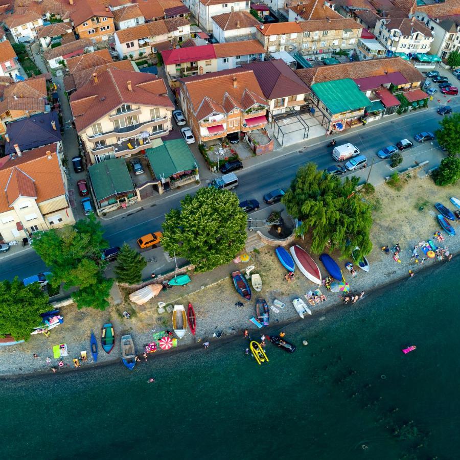 Restaurant & Apartments Lipa Pestani Bagian luar foto